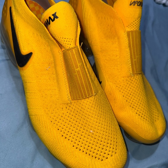 Nike Air VaporMax Moc 2 - Picture 3 of 5